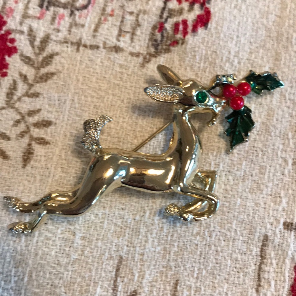 Christmas Deer Pin Green Set
